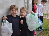 coleta de material pelo projeto Plástico do Bem na escola Ângelo Chiele em Farroupilha_divulgação Vanessa Weber