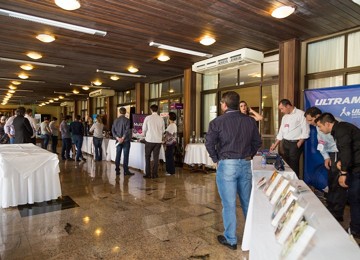 Evento realizado em 2016 com o lançamento da 1ª edição da Feira de Negócios. Divulgação: Eduardo Benini/Foto+Arte